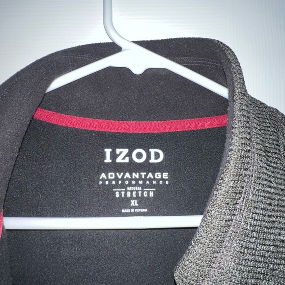 IZOD Advantage Performance with Natural stretch in size XL. - Picture 4 of 4